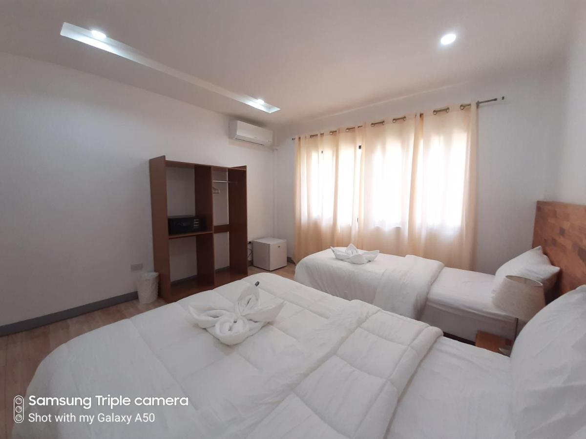 Chinita Boutique Hotel Panglao-stad Buitenkant foto