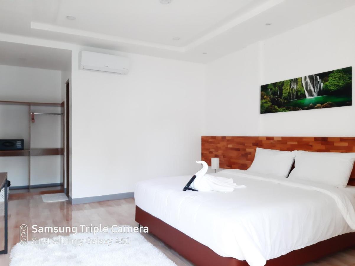 Chinita Boutique Hotel Panglao-stad Buitenkant foto